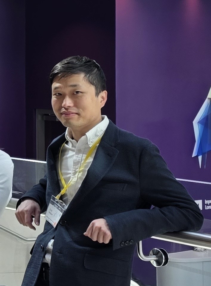 Eric Hidari, founder of Cire.